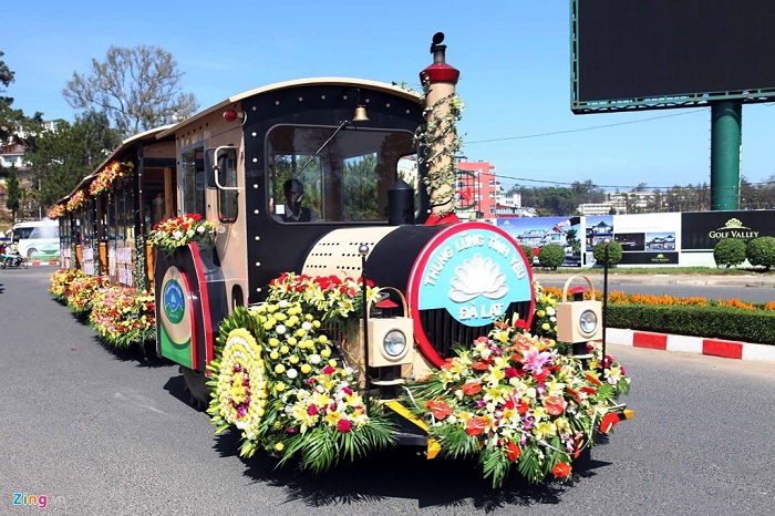 Sac-mau-ruc-ro-o-le-hoi-Hoa-Da-Lat-3