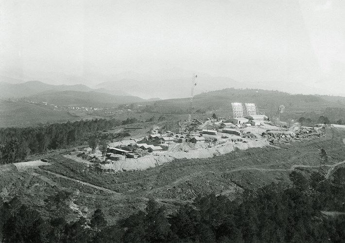 goc-anh-la-ve-da-lat-nam-1966-cua-ross-evans-8