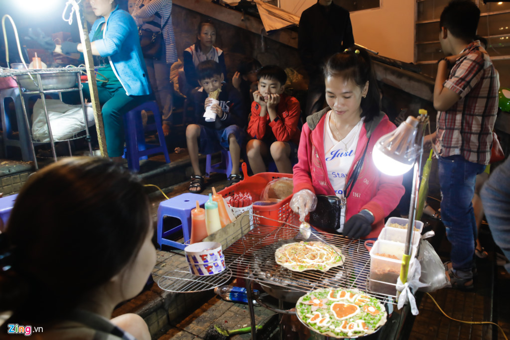 banh-trang-nuong-khong-so-vo-hom-hinh-o-da-lat-8