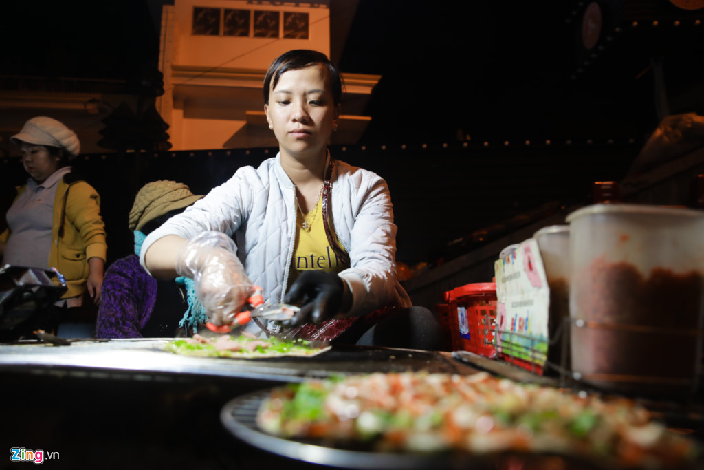 banh-trang-nuong-khong-so-vo-hom-hinh-o-da-lat-9