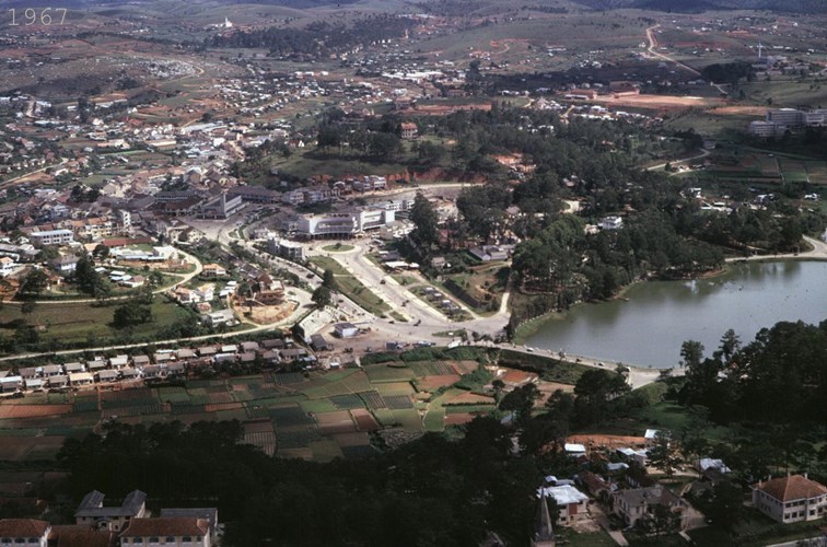 14-buc-anh-cuc-hiem-hoi-ve-cho-da-lat-xua-hinh-14
