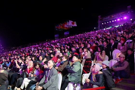 dem-khai-mac-festival-hoa-day-mau-sac-tai-da-lat-2