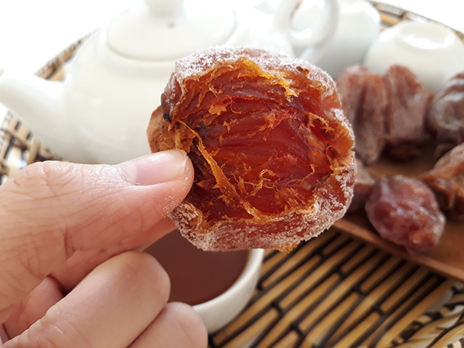 Bảo quản hồng treo gió và chọn hồng treo chuẩn Đà Lạt