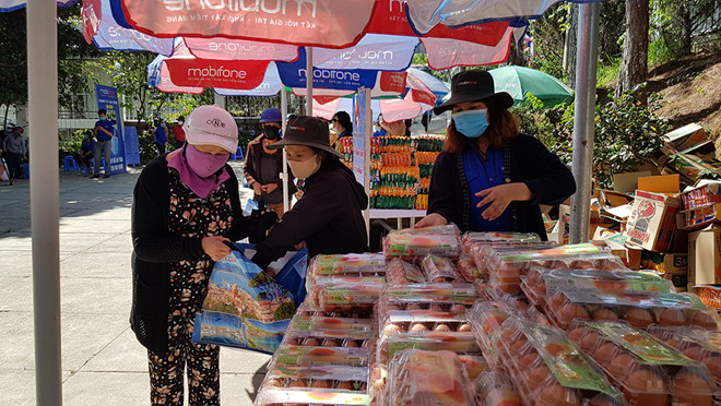 sieu-thi-0-dong-lan-toa-yeu-thuong-5