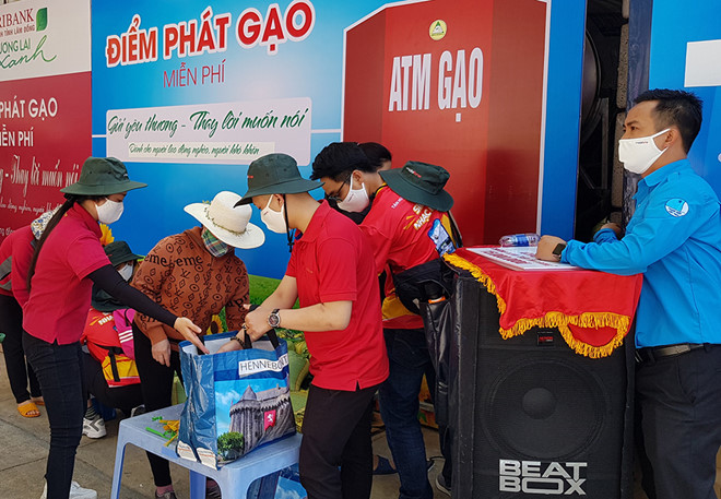 sieu-thi-0-dong-lan-toa-yeu-thuong-7