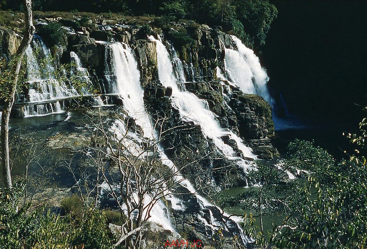 loat-anh-hiem-co-kho-tim-ve-da-lat-mong-mo-nam-1959-5