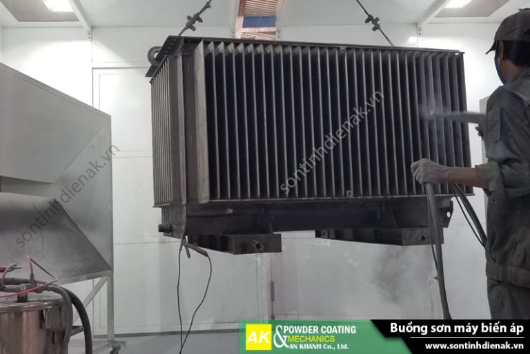 Buồng phun sơn bán tự động máy biến áp sử dụng cyclone thu hồi hiện đại