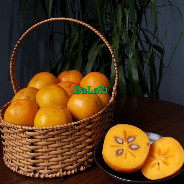 Hồng giòn trứng đá