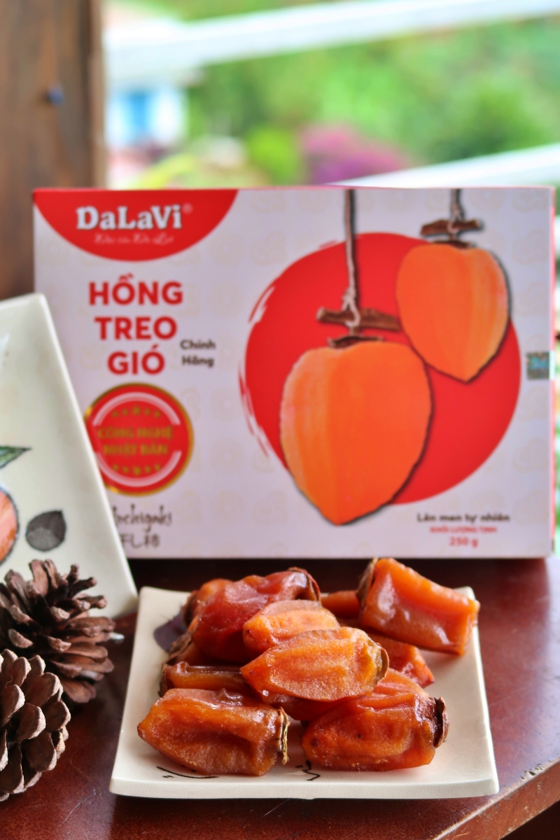 Hồng treo gió ở Hà Nội - Mua ngay đặc sản trứ danh Đà Lạt