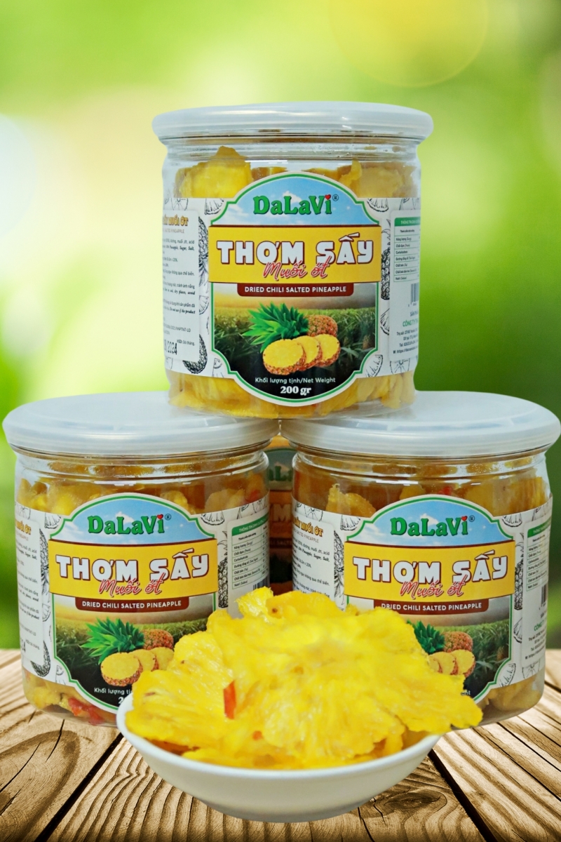 Thơm sấy muối ớt, hương vị chua ngọt, cay nhẹ cuốn hút