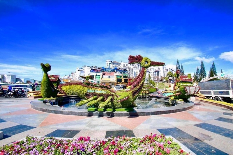 Festival hoa Đà Lạt 2024 với biểu tượng hoa dã quỳ