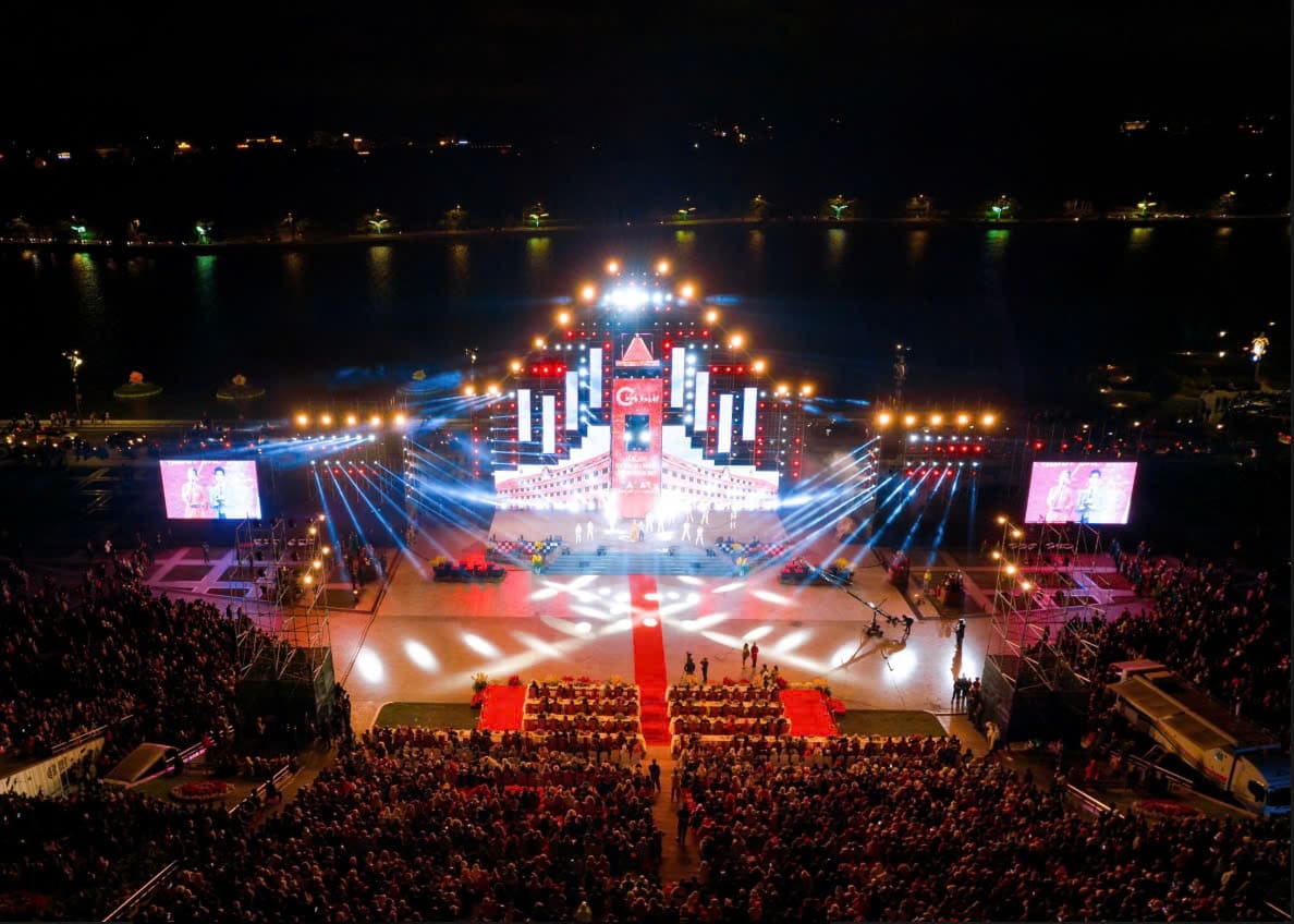 Sự kiện chào đón năm mới và bế mạc Festival hoa 2024