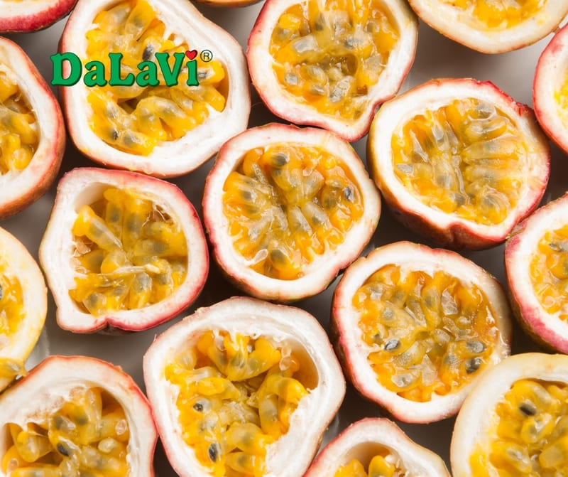 Chanh dây đông lạnh bổ đôi - Chua ngọt nguyên bản