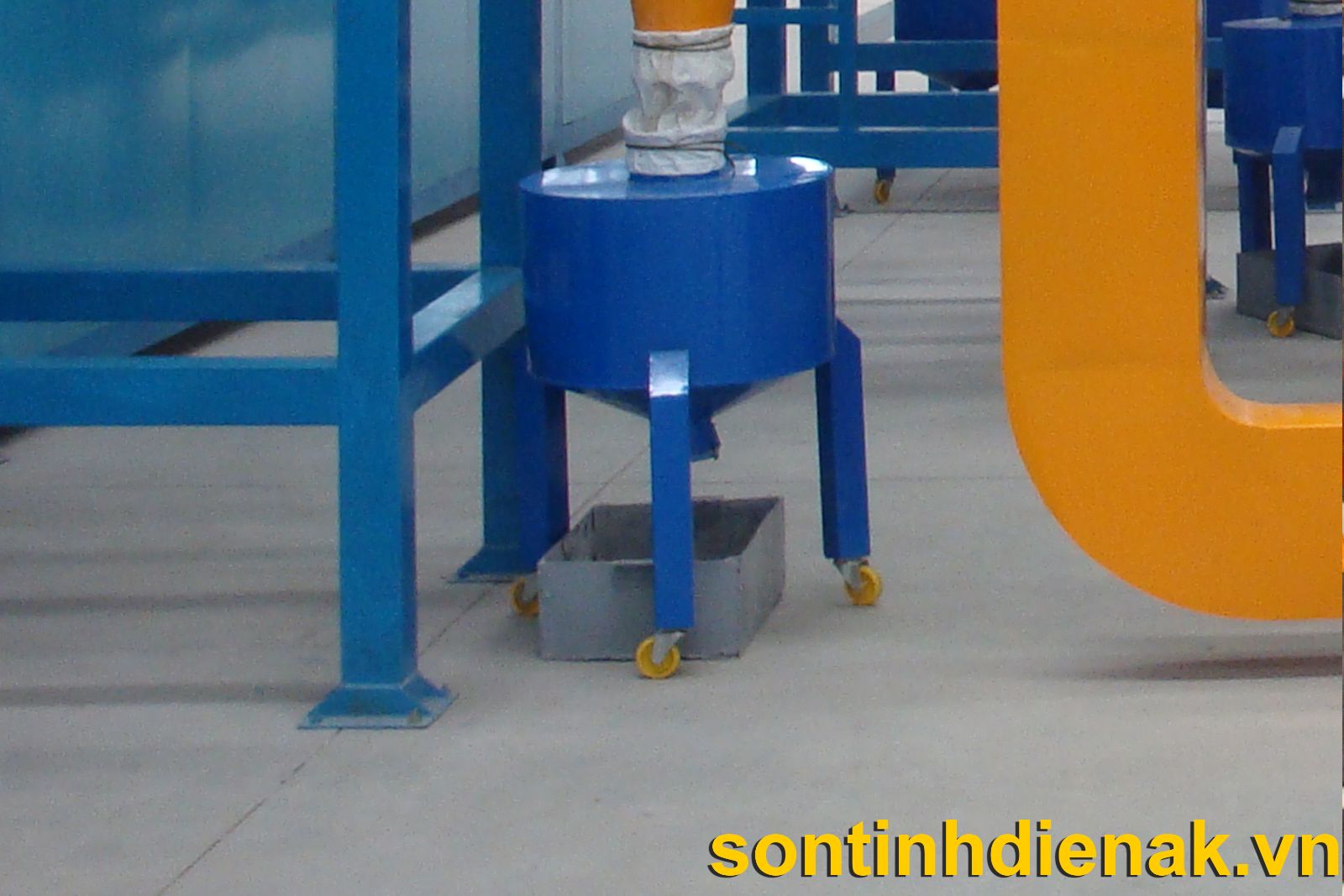 Máy rây bột sơn tĩnh điện